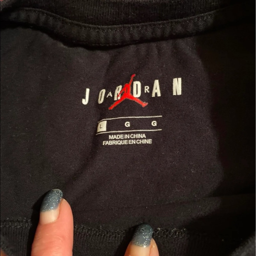 Jordan Tee - Picture 3 of 8